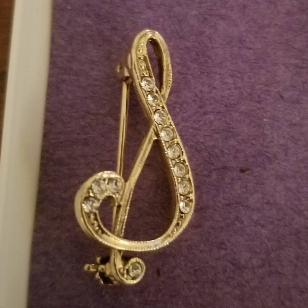 Intial S Costume Jewelry Pin Brooch